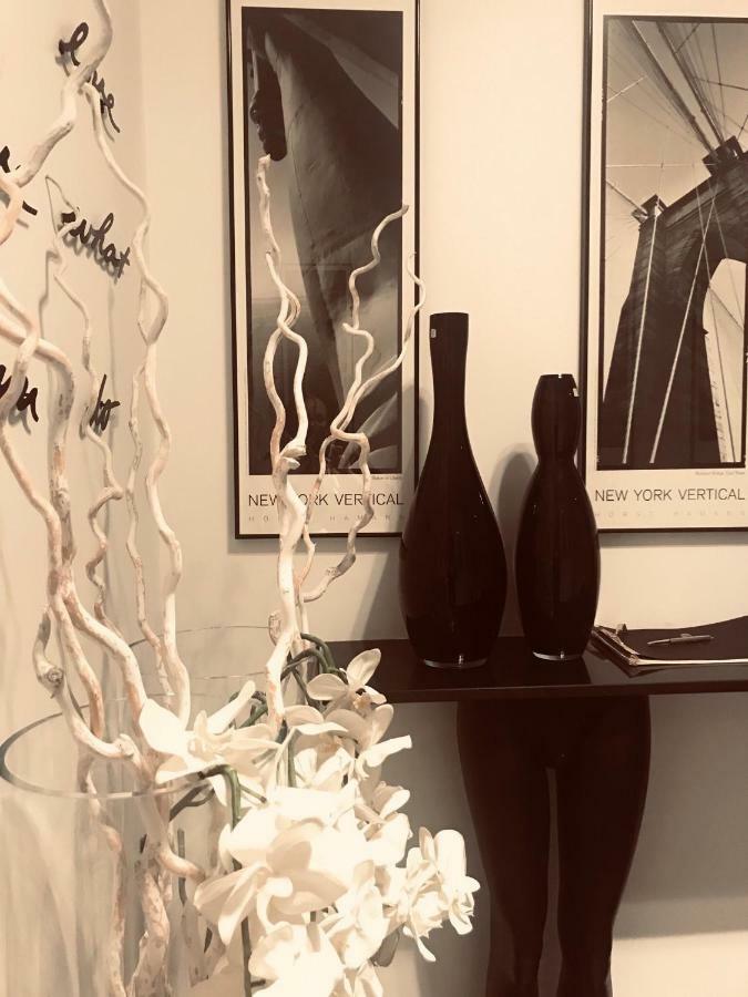 Les Lofts De Styliste Aparthotel Saint-Gilles Εξωτερικό φωτογραφία