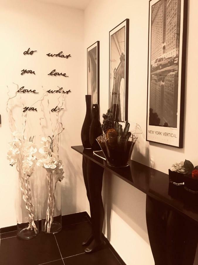 Les Lofts De Styliste Aparthotel Saint-Gilles Εξωτερικό φωτογραφία
